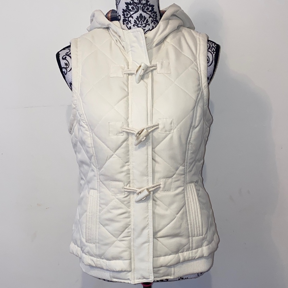 5/$25 Sonoma Women's Hooded Quilted Insulated Vest Size Small